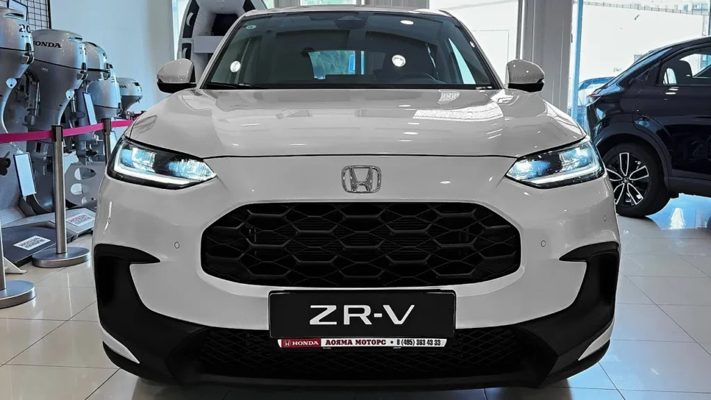 Honda का प्रीमियम 7-सीटर कार सिर्फ ₹5,350 के मासिक EMI पर हुआ लॉन्च, मिलेगा 39 Kmpl का दमदार माइलेज